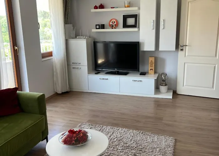 Appartamento Artificial View Tirana