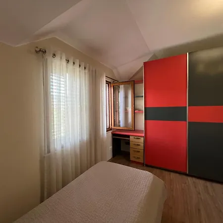 Artificial View * Tirana